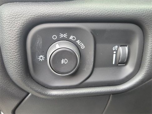 New 2026 RAM 5500 Tradesman w/ Chrome Appearance Group image 31