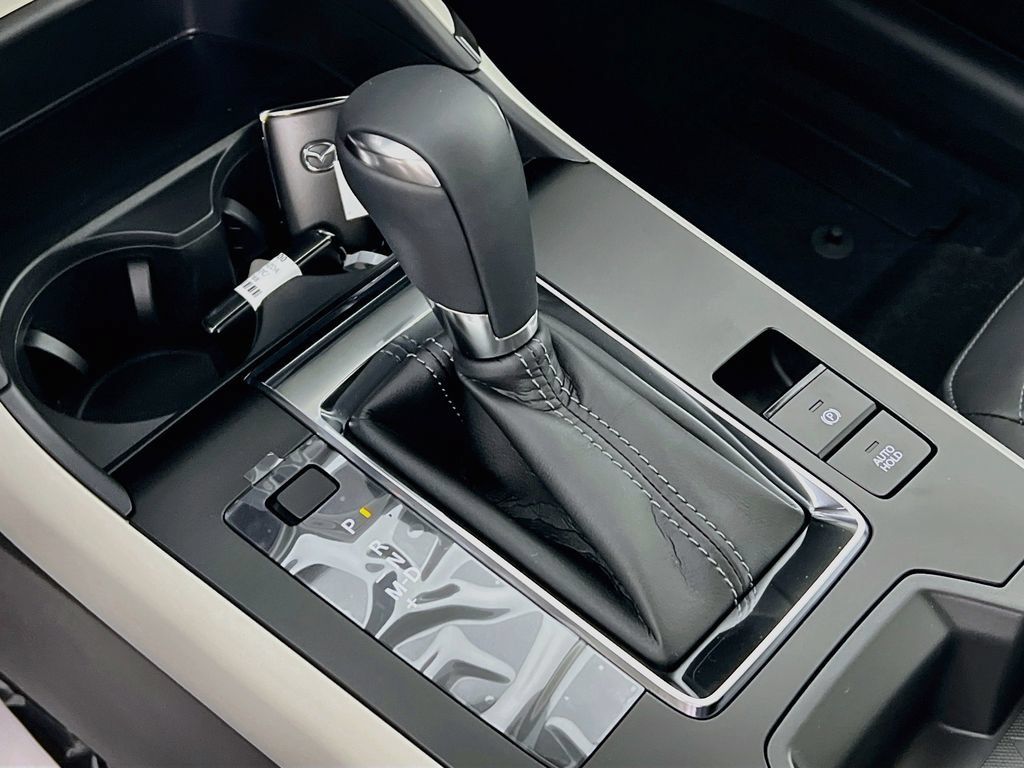 New 2026 MAZDA CX-5 Select AWD/4WD image 14