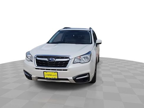 Used 2018 Subaru Forester 2.5i Premium AWD/4WD image 3