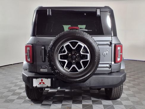 Used 2024 Ford Bronco Outer Banks AWD/4WD image 6