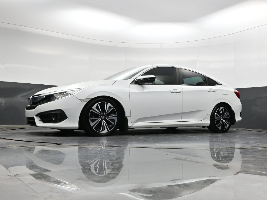 Certified 2018 Honda Civic EX-T image 31