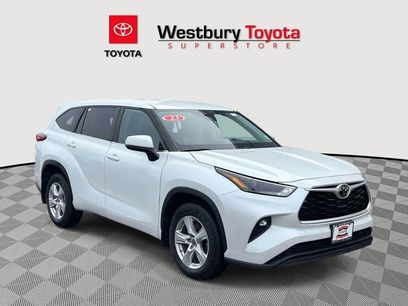 Certified 2023 Toyota Highlander LE