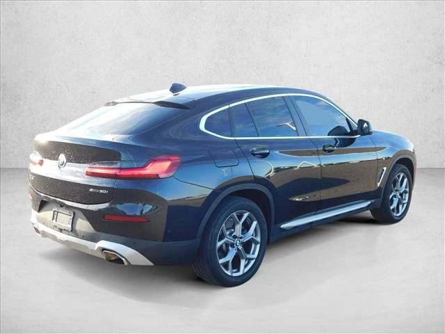 Used 2024 BMW X4 xDrive30i AWD/4WD image 5