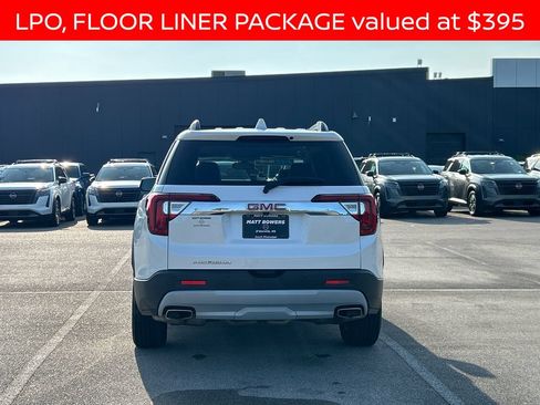 Used 2020 GMC Acadia SLT w/ LPO, Floor Liner Package FWD image 4