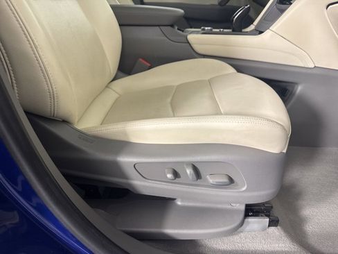 Used 2023 Cadillac XT5 Premium Luxury w/ Technology Package image 15