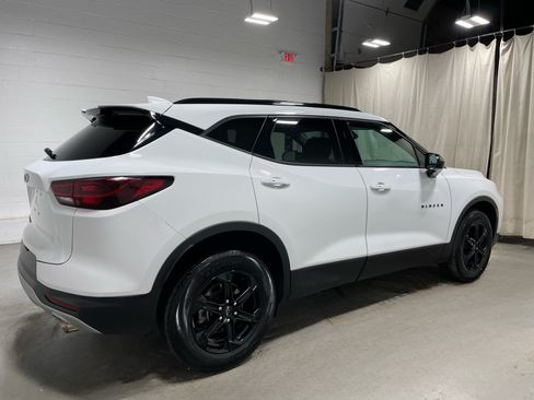 Used 2023 Chevrolet Blazer LT w/ Convenience Package AWD/4WD image 4