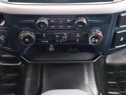 Used 2025 Ford F150 XL w/ Equipment Group 103A High image 30