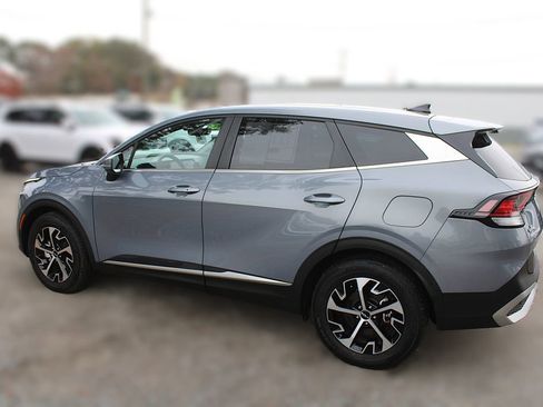 Certified 2023 Kia Sportage EX image 12