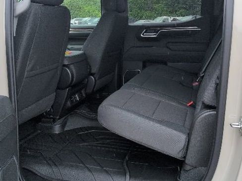 New 2026 Chevrolet Silverado 1500 RST AWD/4WD image 6