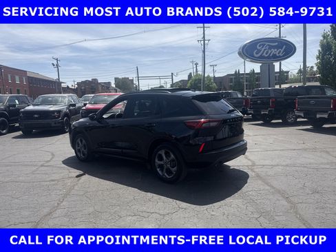 Used 2023 Ford Escape ST-Line w/ Equipment Group 301A FWD image 4