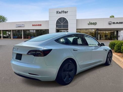 Used 2021 Tesla Model 3 Standard Range Plus RWD image 6