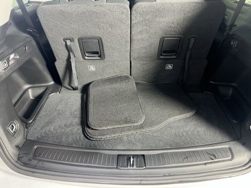 Used 2023 Jeep Grand Cherokee L Laredo w/ Luxury Tech Group I AWD/4WD image 25