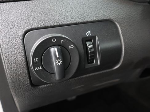 Used 2007 Ford Mustang GT RWD image 39