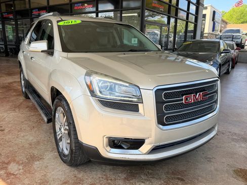Used 2015 GMC Acadia SLT FWD image 1