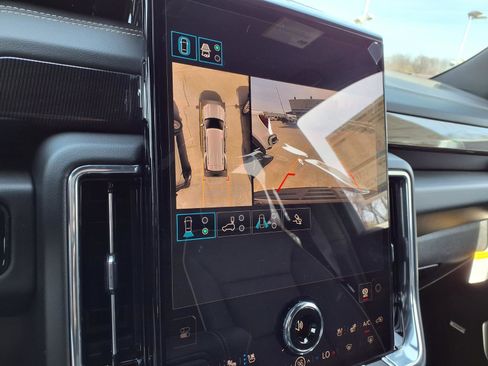 New 2026 GMC Yukon Elevation w/ Elevation Premium Package image 5