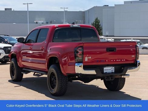 Used 2018 Toyota Tacoma SR5 AWD/4WD image 6