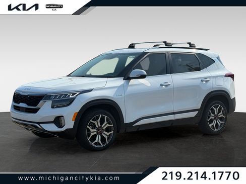 Used 2022 Kia Seltos SX w/ Sunroof Package AWD/4WD image 1