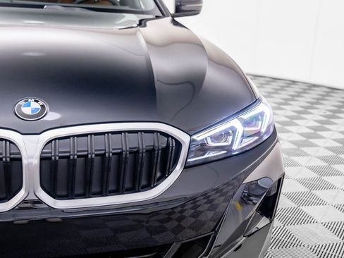 New 2025 BMW 330i xDrive Sedan w/ Convenience Package AWD/4WD image 30