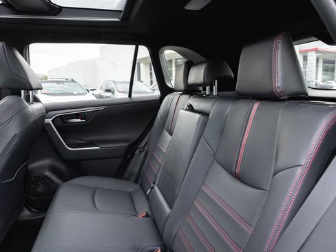 Certified 2025 Toyota RAV4 XSE AWD/4WD image 27