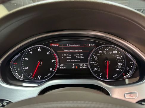 Used 2015 Audi A8 3.0T w/ Luxury Package image 47