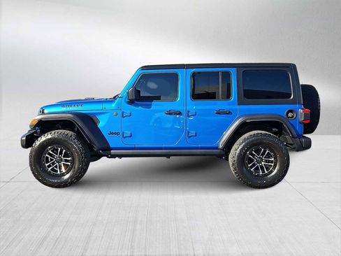 Used 2024 Jeep Wrangler Willys image 5