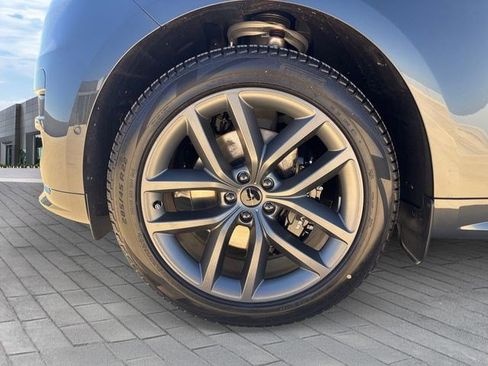 New 2026 Land Rover Range Rover Sport Dynamic SE AWD/4WD image 9
