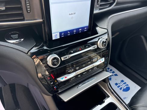 Used 2023 Ford Explorer ST w/ Equipment Group 401A AWD/4WD image 21