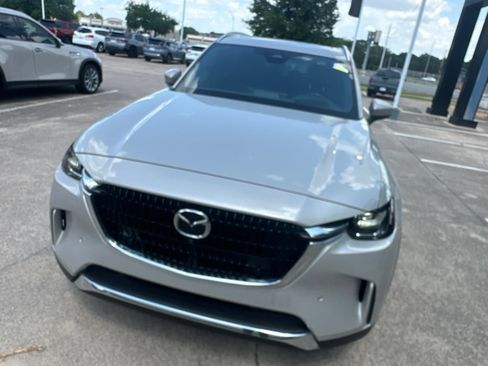 Used 2025 MAZDA CX-90 Plug-In Hybrid w/ Premium Plus AWD/4WD image 4