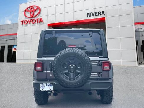 Used 2024 Jeep Wrangler Unlimited Sport AWD/4WD image 8