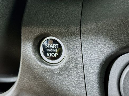 Used 2024 Nissan Frontier Pro-X w/ Technology Package RWD image 19