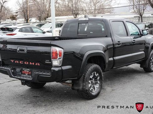 Used 2020 Toyota Tacoma TRD Off-Road w/ Technology Package image 22