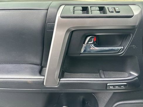 Used 2023 Toyota 4Runner Limited AWD/4WD image 12