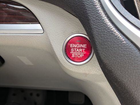 Used 2015 Acura TLX image 39