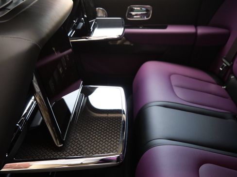 New 2027 Rolls-Royce Cullinan Black Badge AWD/4WD image 27