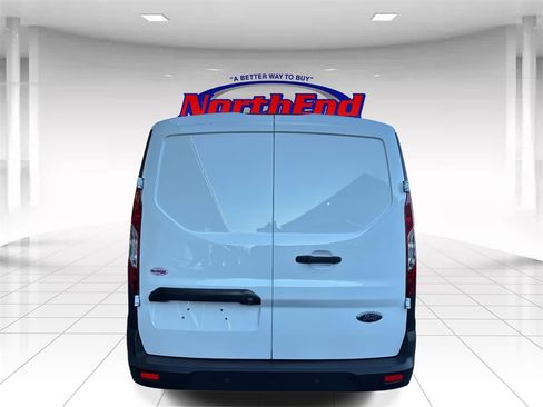 Used 2022 Ford Transit Connect XL image 4