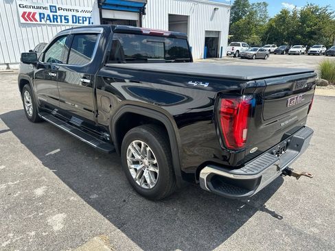 Used 2020 GMC Sierra 1500 SLT w/ SLT Convenience Package AWD/4WD image 4