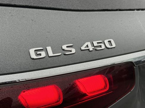 New 2026 Mercedes-Benz GLS 450 4MATIC image 30