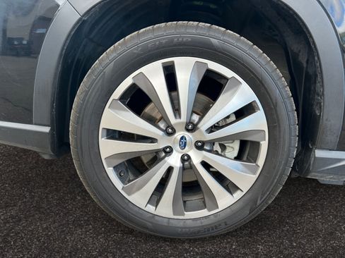 Used 2022 Subaru Ascent Limited AWD/4WD image 14