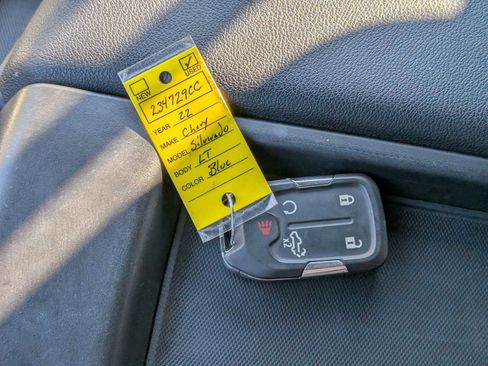 Used 2022 Chevrolet Silverado 1500 LT w/ Safety Package image 34