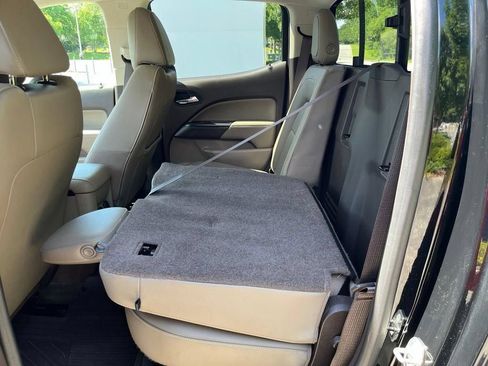 Used 2017 GMC Canyon SLT w/ Trailering Package RWD image 27
