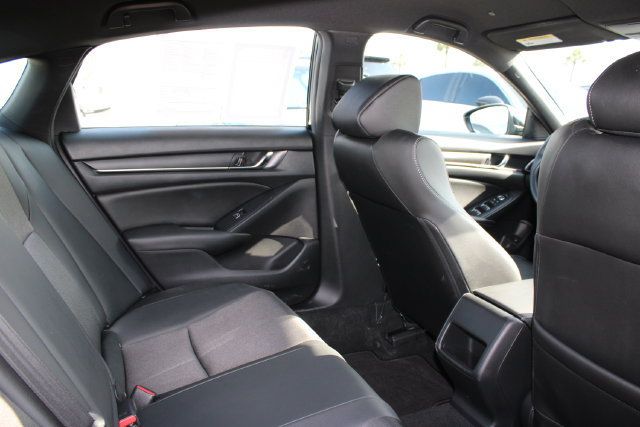 Used 2019 Honda Accord Sport image 6