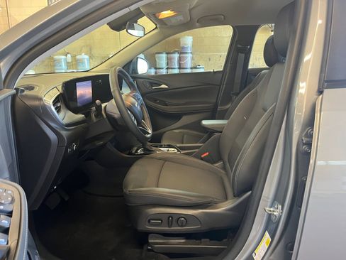 Used 2024 Buick Encore GX Preferred w/ Comfort Package image 13
