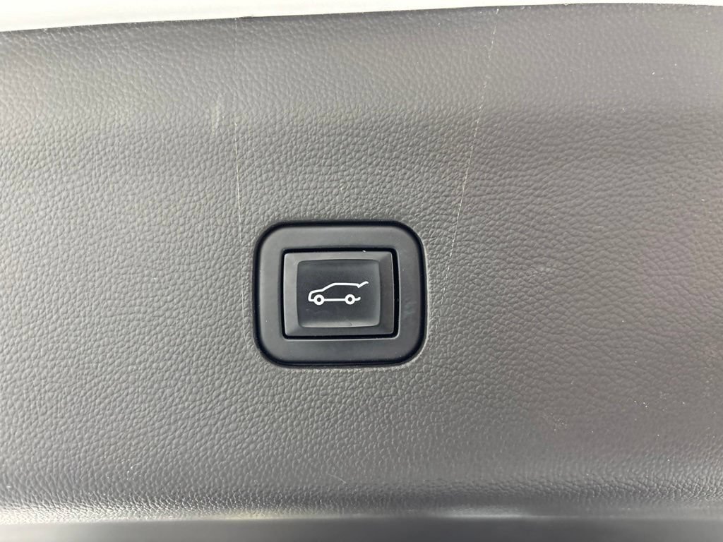 Used 2021 Buick Enclave Premium w/ Surround and Sites Package AWD/4WD image 67