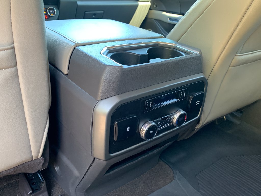 Used 2020 Ford Expedition XLT w/ Equipment Group 202A RWD image 28