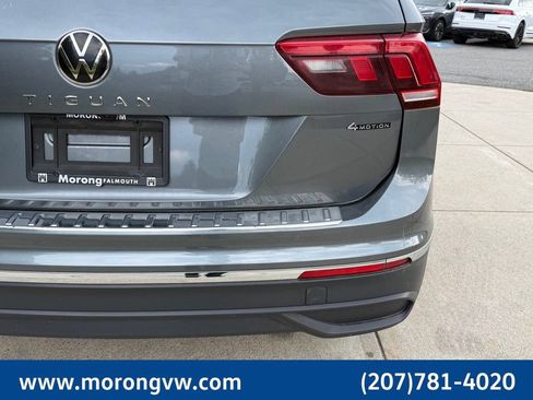 Used 2023 Volkswagen Tiguan SE w/ Panoramic Sunroof Package AWD/4WD image 14