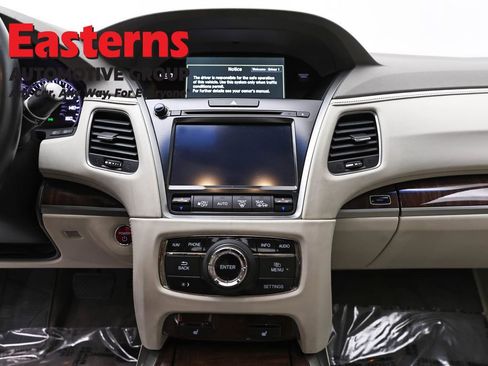 Used 2016 Acura RLX Sport Hybrid w/ Technology Pkg image 12