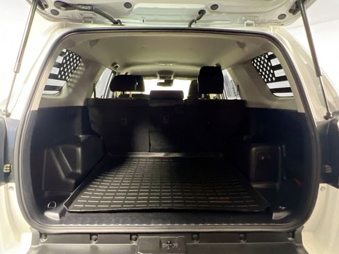 Used 2024 Toyota 4Runner SR5 RWD image 28