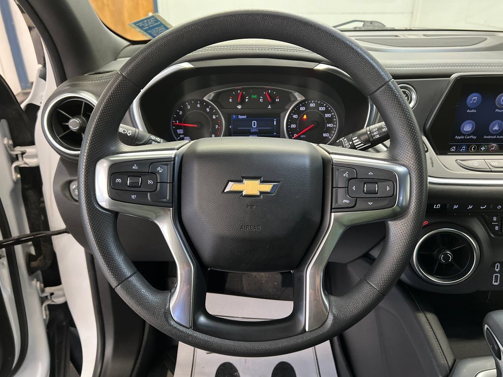 Used 2022 Chevrolet Blazer LT AWD/4WD image 19