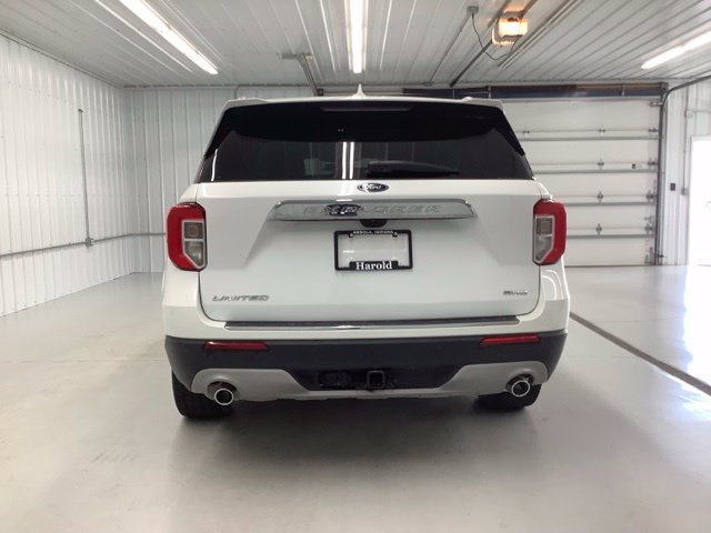 Used 2022 Ford Explorer Limited w/ Class IV Trailer Tow Package AWD/4WD image 5