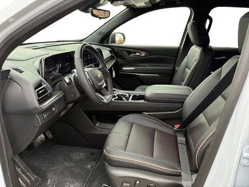 New 2026 Chevrolet Traverse High Country image 11